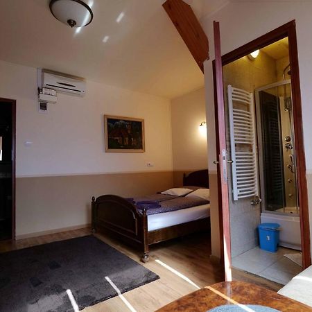 Nyilas Fogado Hotel Nyíregyháza Екстериор снимка