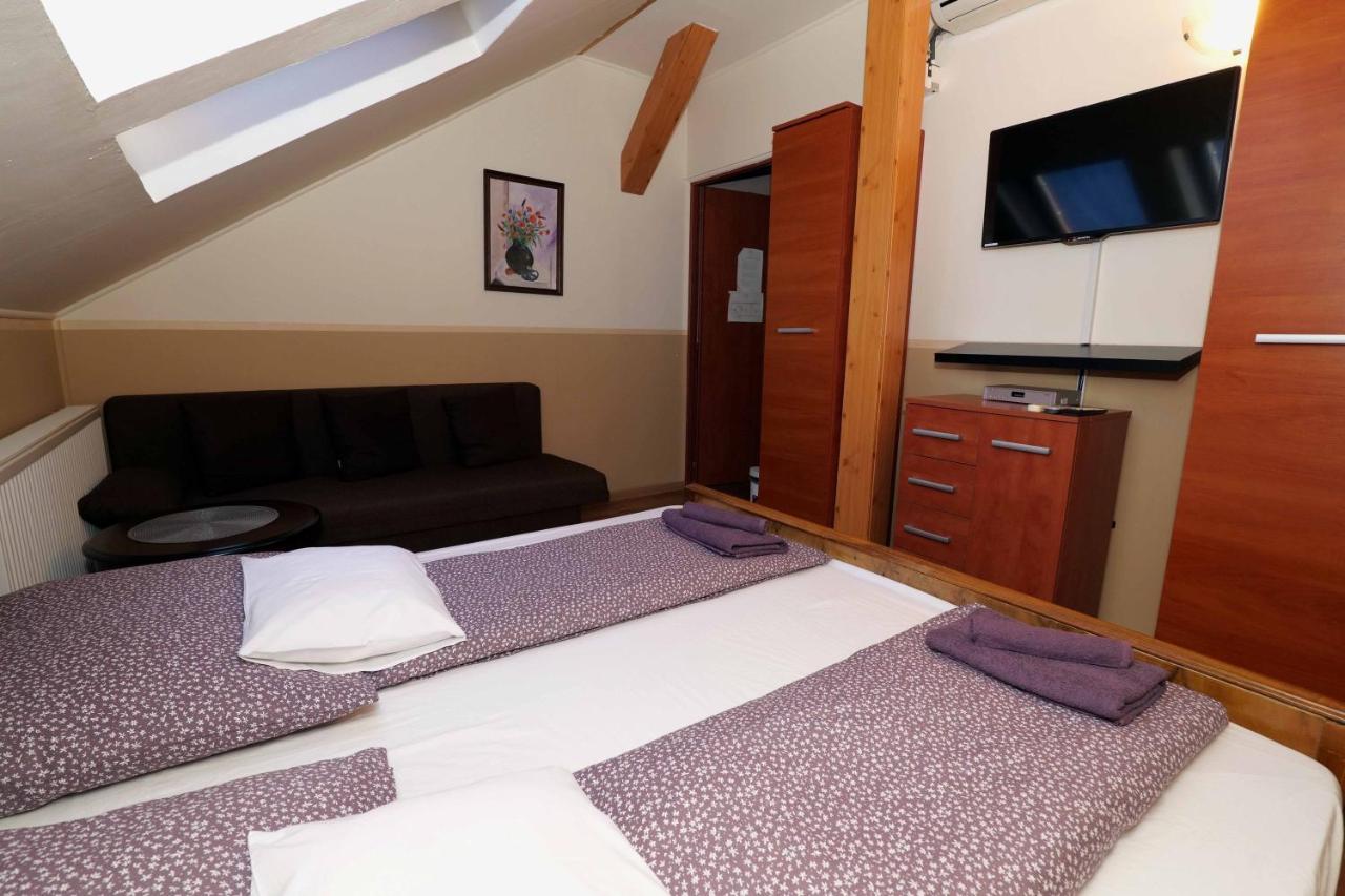 Nyilas Fogado Hotel Nyíregyháza Екстериор снимка
