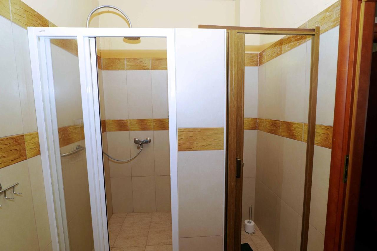 Nyilas Fogado Hotel Nyíregyháza Екстериор снимка